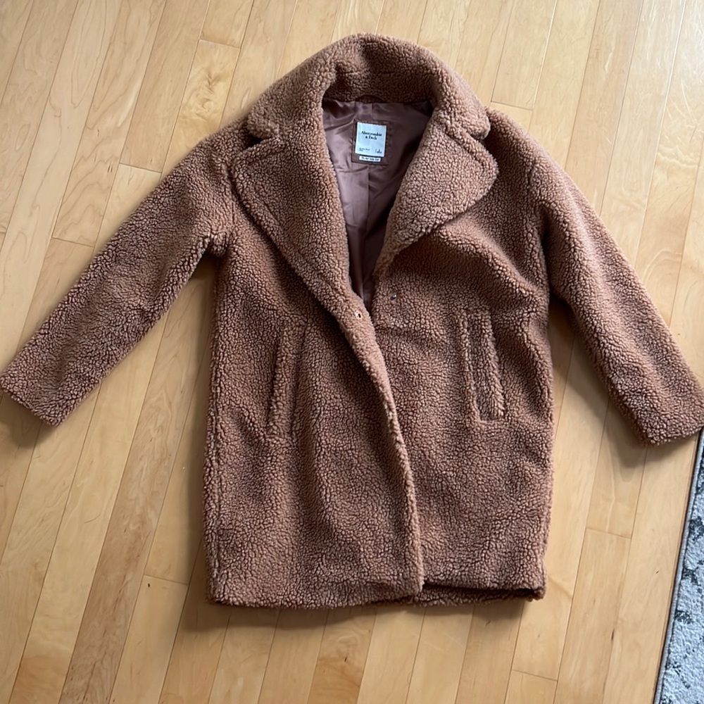 New without tags caramel teddy coat